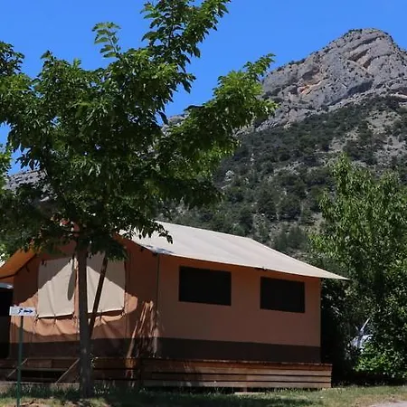 Hotel La Fontaine D'Annibal Buis-les-Baronnies Exterior foto