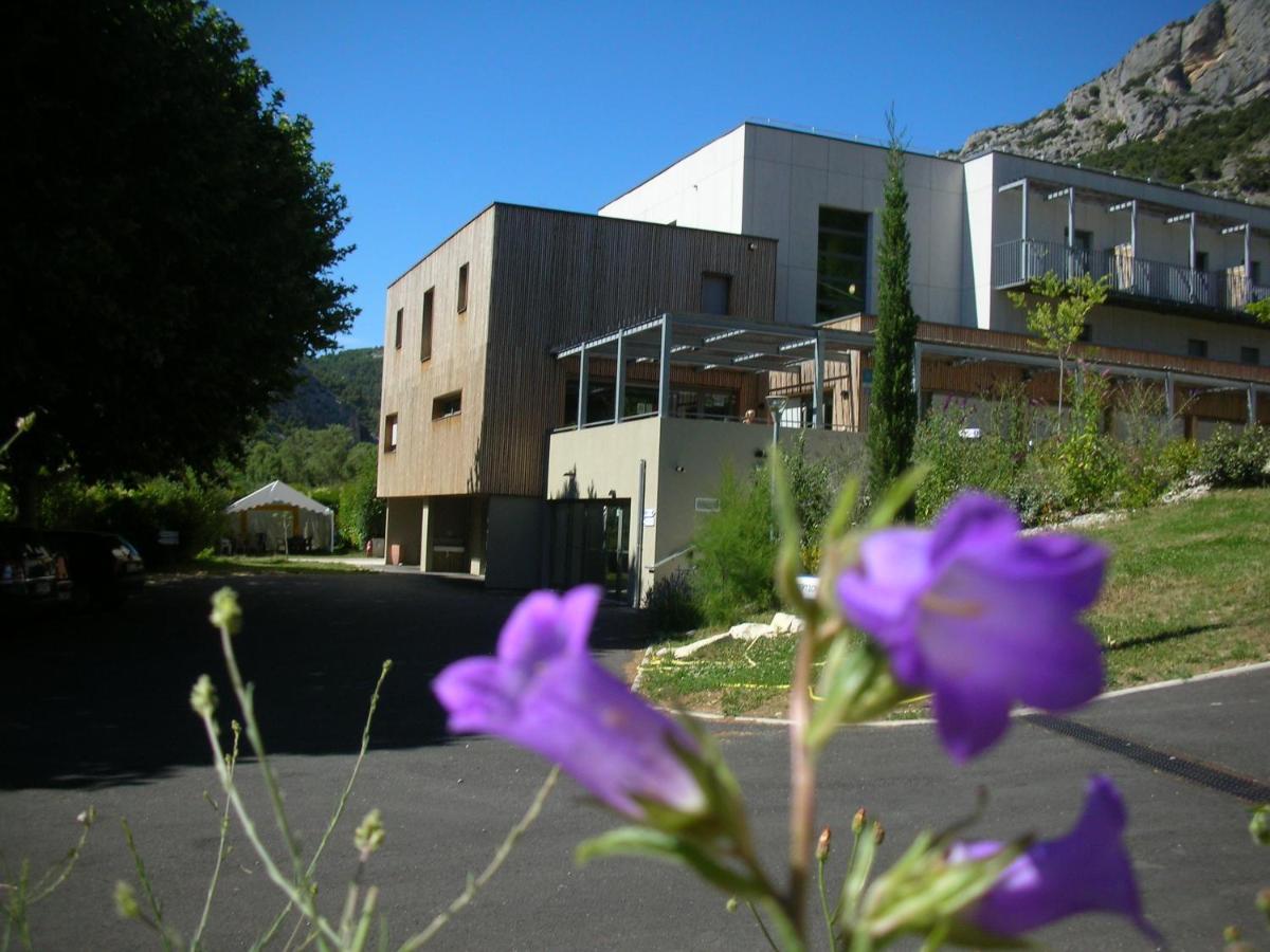 La Fontaine D'annibal Camping *